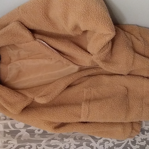 Zaful faux fur teddy jacket - Picture 3 of 8